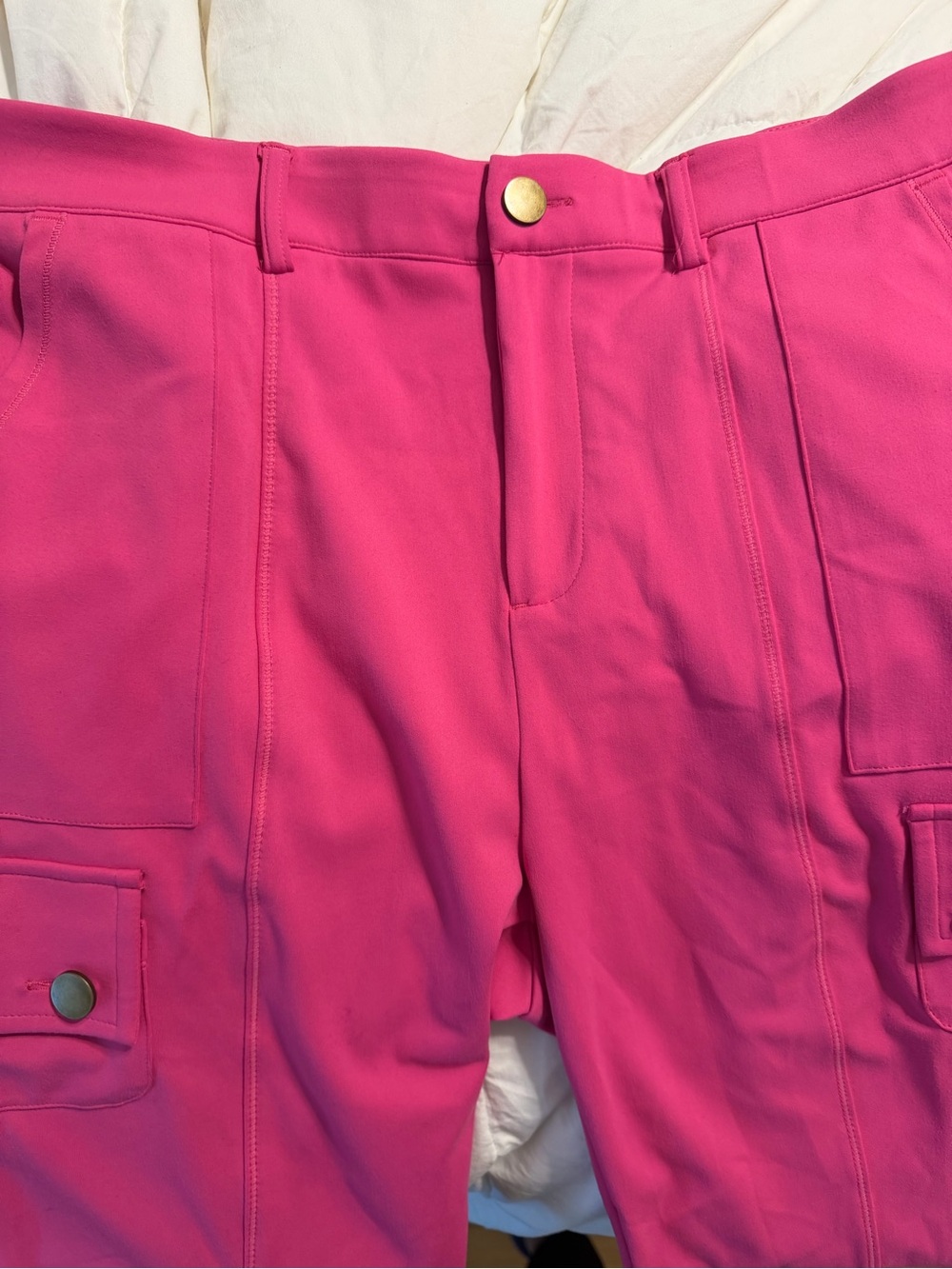 Halara DayStretch High Waisted Zipper Pockets Solid Skinny Cargo Pants
